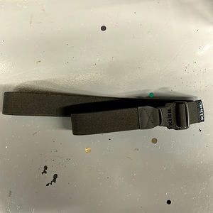 Kuhl belt NWOT